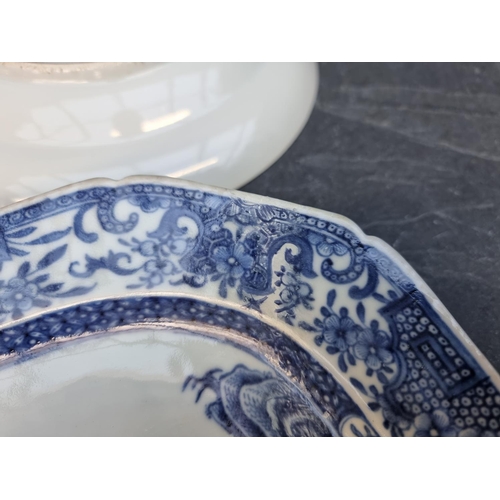 1453 - A group of 18th century and later Chinese porcelain, (damage and repairs). (5)