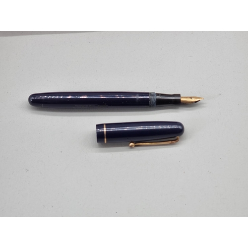 1512 - Three Mabie Todd fountain pens, to include a 'Blackbird' example, each with 14ct nibs, (one a.f.), e... 