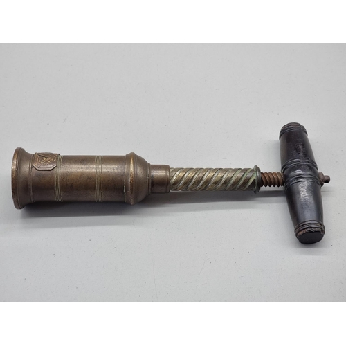 1521 - A 19th century Thomason type corkscrew. 