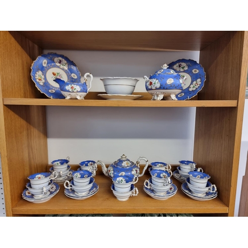 1549 - An extensive Victorian porcelain tea service.