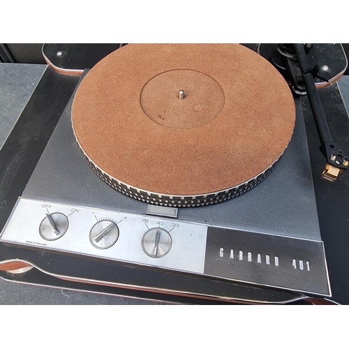 1564 - Hi-Fi Equipment: a Garrard 401 turntable, with Linn Akito arm and Audio-Technica cartridge.... 