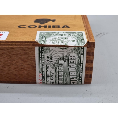 112 - Cigars: a box of eighteen Cohiba 'Esplendidos' cigars. (16)