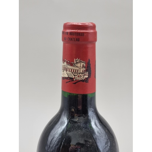 33 - A 75cl bottle of Chateau Ducru Beaucaillou, 1989, St-Julien.