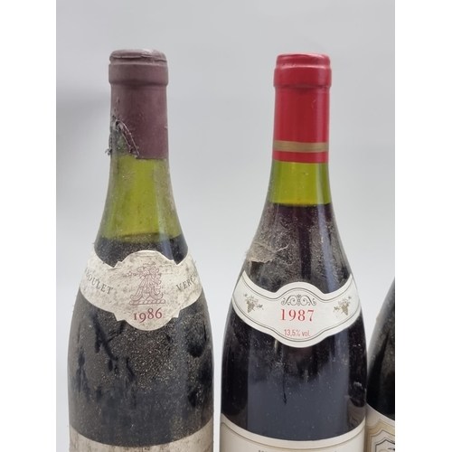 91 - A group of wine, to include: Gevrey-Chambertin 1988; Beaune 1er Cru, 1987; Meursault 1992; and Pouil... 