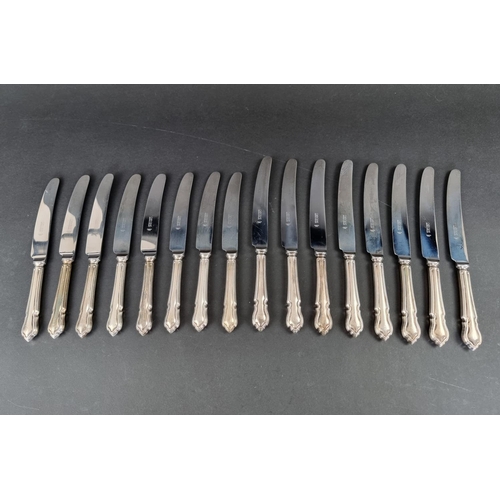 278 - A set of eight EPNS Dubarry pattern table knives and matching dessert knives, by John Osborne of She... 