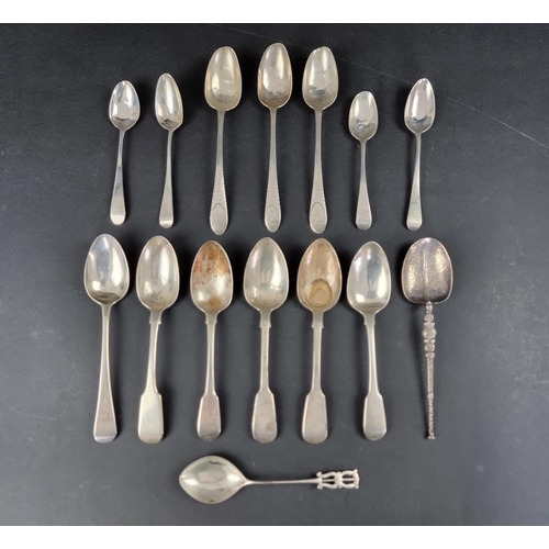 279 - A small quantity of Georgian and later unmatched silver cutlery, 305g; together with four other spoo... 