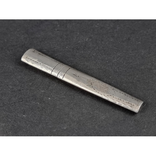 312 - A Georgian silver bodkin case, by S P, assay mark and date letter rubbed, 8cm long, 6.9g.... 