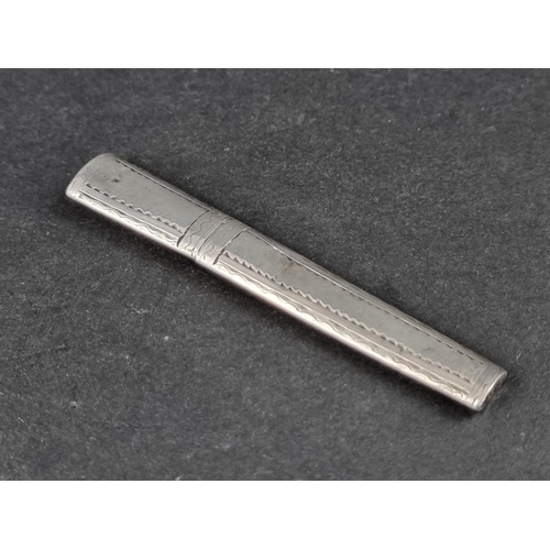 312 - A Georgian silver bodkin case, by S P, assay mark and date letter rubbed, 8cm long, 6.9g.... 