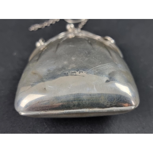 324 - A silver purse, maker's mark rubbed, probably Birmingham 1908, gross weight 67g.