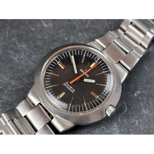 650 - A circa 1970 Omega 'Geneve Dynamic' stainless steel automatic wristwatch, 41mm, on original bracelet... 