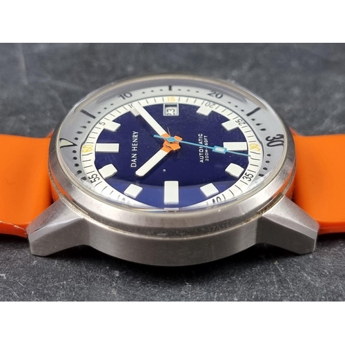 691 - A limited edition Dan Henry '1970 Diver' stainless steel automatic wristwatch, 40mm, Ref. 0031-1970,... 