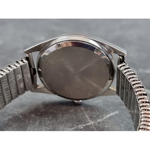 694 - A vintage Rotary stainless steel automatic wristwatch, 34mm, on later stainless steel expanding brac... 