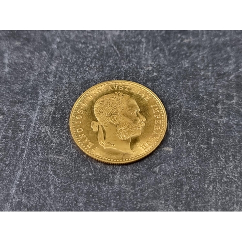 743 - Coins: Austrian Empire, Francis Joseph I 1915 .986 gold one ducat restrike, 3.4g.