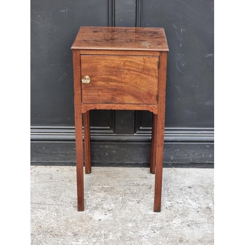 1020 - A George III mahogany pot cupboard, 36.5cm wide.