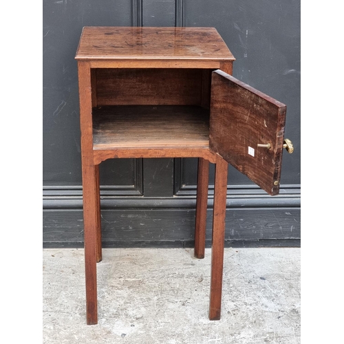 1020 - A George III mahogany pot cupboard, 36.5cm wide.