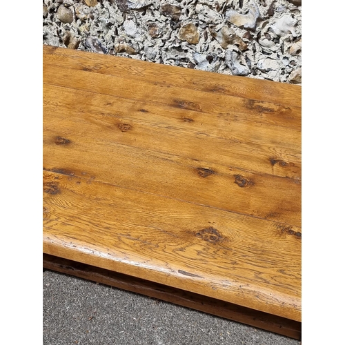 1095 - A good reproduction oak refectory table, with cleated end five-plank top, the top 213 x 106.5cm.... 