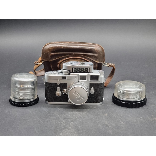 1360 - Cameras: a Leica M3, serial No.898917, in original leather case, with Leica Meter MC, Elmar f=5cm 1:... 