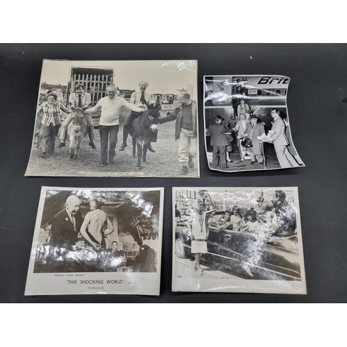 260 - PHOTOGRAPHY: tray of misc. b&w photographs, various sizes and subjects: plus a folder of mi... 