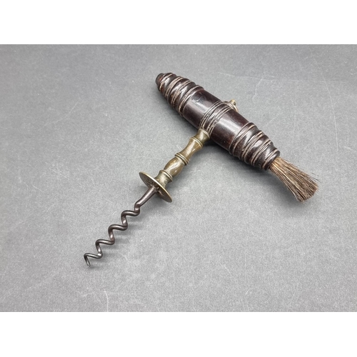 1633 - A Victorian Henshall type turned wood corkscrew, (lost tip of worm).