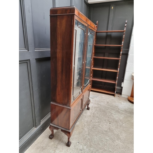 1003 - A circa 1920s mahogany bookcase, 98.5cm wide.