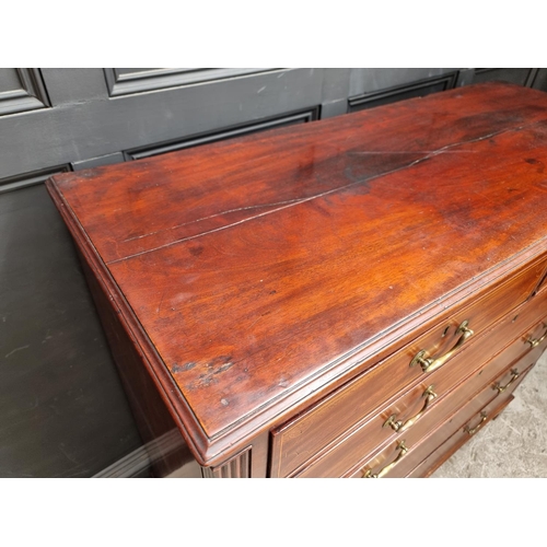 1044 - A George III mahogany and line inlaid chest of drawers, 133cm wide.