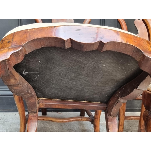 1053 - A set of four 18th century Swedish walnut dining chairs.