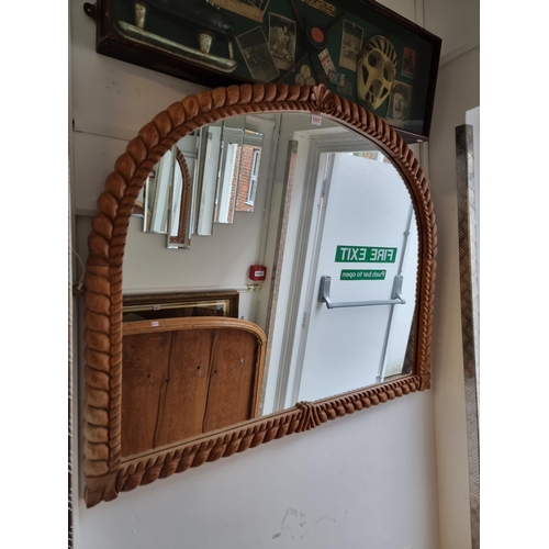 1117 - A carved pine framed overmantel mirror, 92 x 112.5cm.