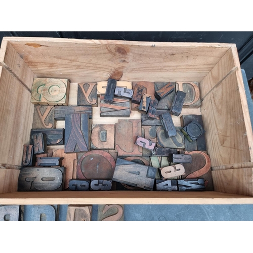 1565 - A collection of wood printing blocks. (approx 85)