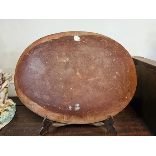 1495 - A large slipware dish, 51cm wide.