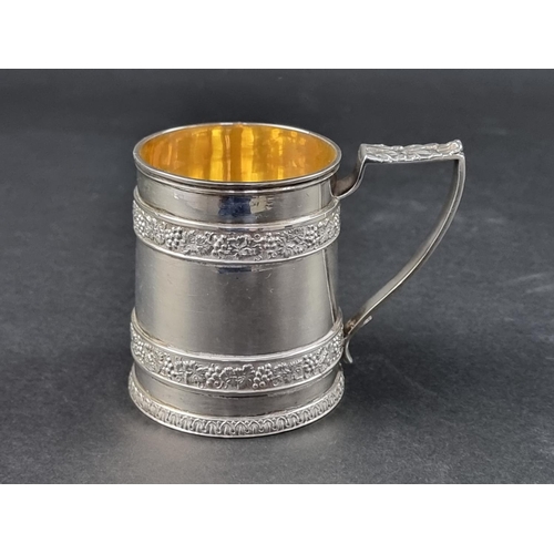 10 - A George III silver mug, by Rebecca Emes & Edward Barnard I, London 1814, 7cm high, 158g.... 