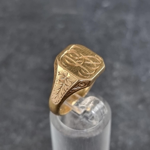 175 - An 18ct gold signet ring, initialled R G S, by W W Ltd, London 1967, size R 1/2, 11.3g.... 