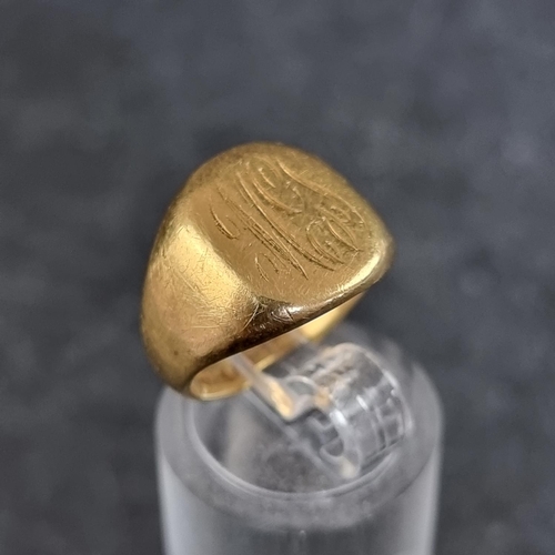 176 - An 18ct gold signet ring, by C G & S, Birmingham 1964, engraved initials to head, size I, 6.5g.... 