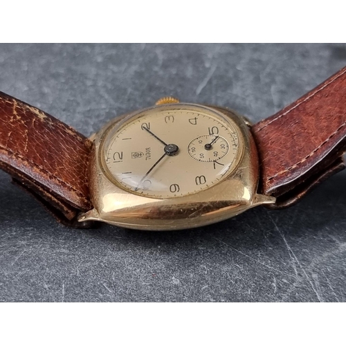 345 - A early 1950s Tudor 9ct gold manual wind wristwatch, 28mm, Cal. 59, on contemporary brown leather st... 