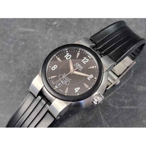 346 - A Oris 'TT1 Day-date' stainless steel automatic wristwatch, 42mm, Ref. 7518-44, on original rubber s... 