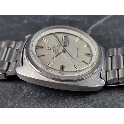 352 - A circa 1968 Omega 'Seamaster' stainless steel automatic wristwatch, 38mm, Ref. 26188351, Cal. 752, ... 