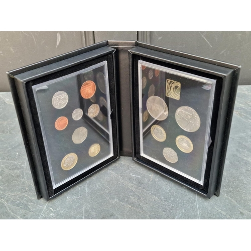 465 - Coins: a Royal Mint 2015 UK proof coin set, with CoA, cased.