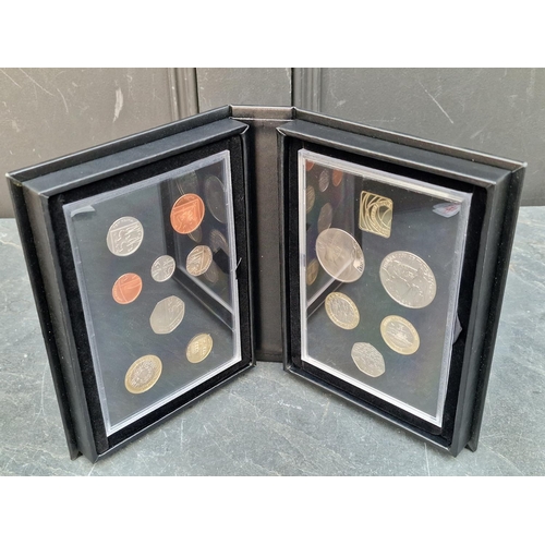 465 - Coins: a Royal Mint 2015 UK proof coin set, with CoA, cased.