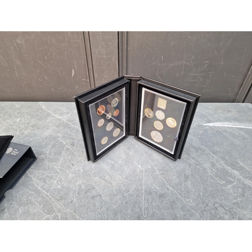 468 - Coins: a Royal Mint 2019 UK proof coin set, with CoA, cased.