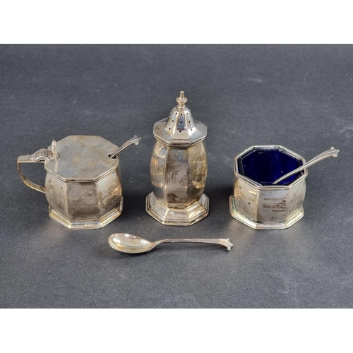 48 - A cased silver part condiment set, by Stokes & Ireland Ltd, Chester 1927; together with three un... 