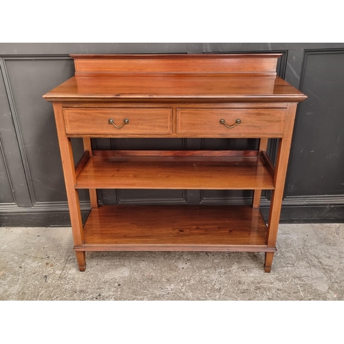 1011 - An Edwardian mahogany, line inlaid and satinwood crossbanded buffet, 122cm wide.... 