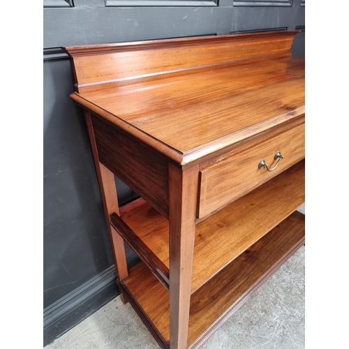 1011 - An Edwardian mahogany, line inlaid and satinwood crossbanded buffet, 122cm wide.... 