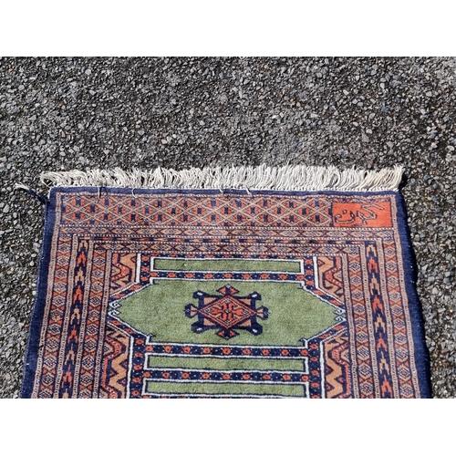 1113 - A small Persian prayer mat, 87 x 63cm.