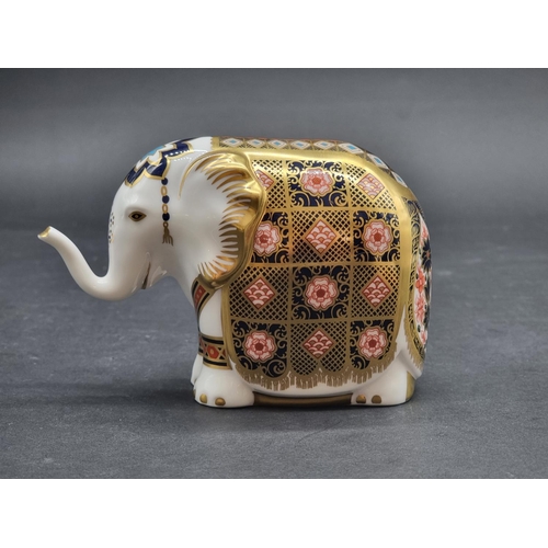 1533 - Royal Crown Derby Imari Paperweights: 'The Yorkshire Rose Elephant', No.83/500, with hexagonal gold ... 