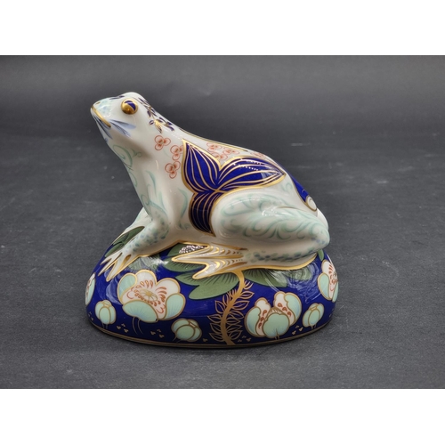 1547 - Royal Crown Derby Imari Paperweights: 'Frog Money Box', with large gold stopper.