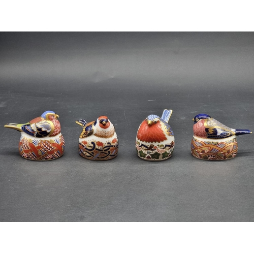 1610 - Royal Crown Derby Imari paperweights: four nesting birds, each with stopper. (4)