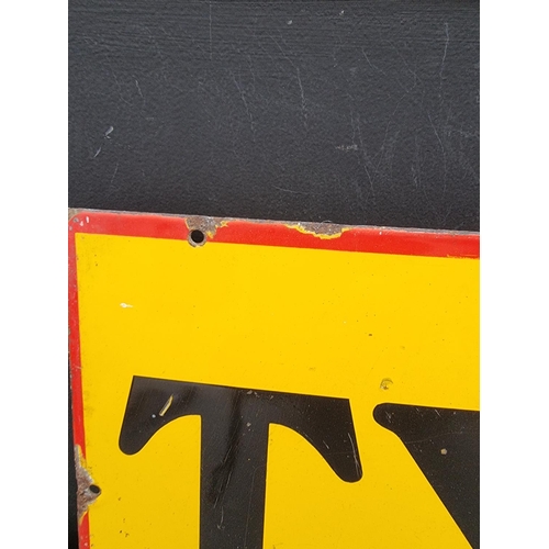 1701 - Advertising: a good pair of enamel 'Dunlop' 'Tyres' signs, 29 x 76cm and 29 x 73.5cm respectively. (... 