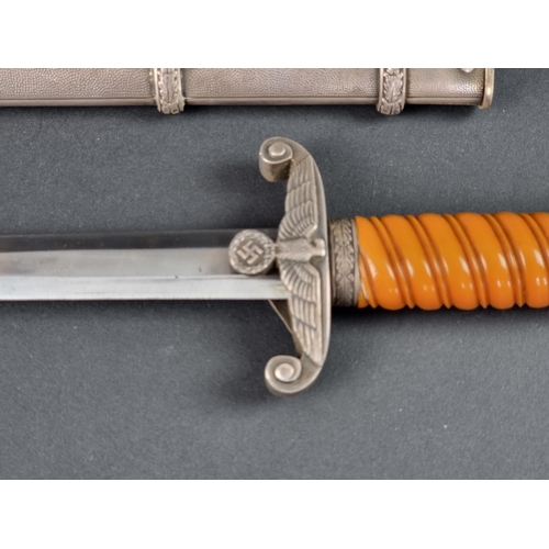 501 - A German Third Reich army officer's dagger and sheath, by Karl Eichhorn Solingen, with 26cm blade, o... 