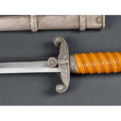 501 - A German Third Reich army officer's dagger and sheath, by Karl Eichhorn Solingen, with 26cm blade, o... 