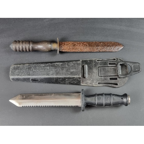 520 - A diver's knife, by Siebe Gorman, fourth style, (relic condition); together with a Royal Navy diver'... 