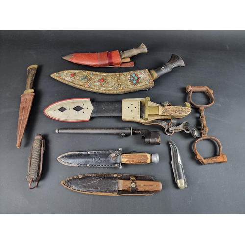 523 - A group of knives, daggers and similar, to include a knife by Anton Wingen Jr of Solingen; and an Or... 